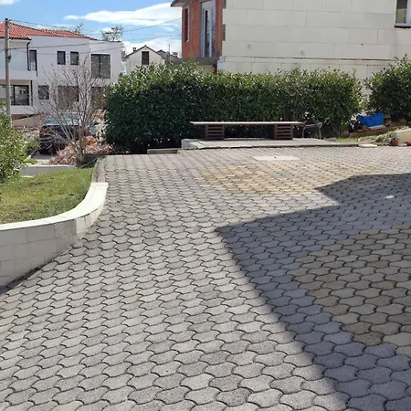 In 54436 아파트 Čavle