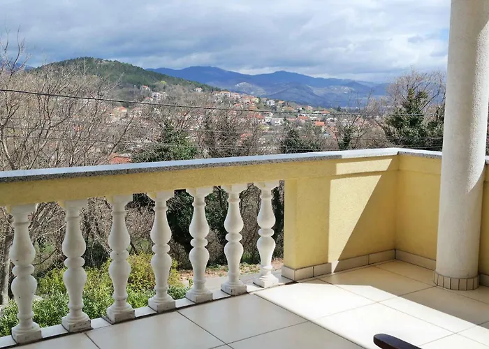 Appartement In 54436 Čavle